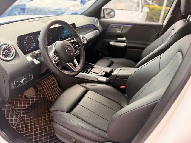 Mercedes-Benz GLB-Class — Фото автомобиля 13