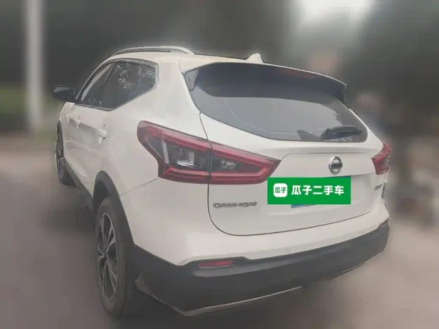 Nissan Qashqai — Фото автомобиля 4