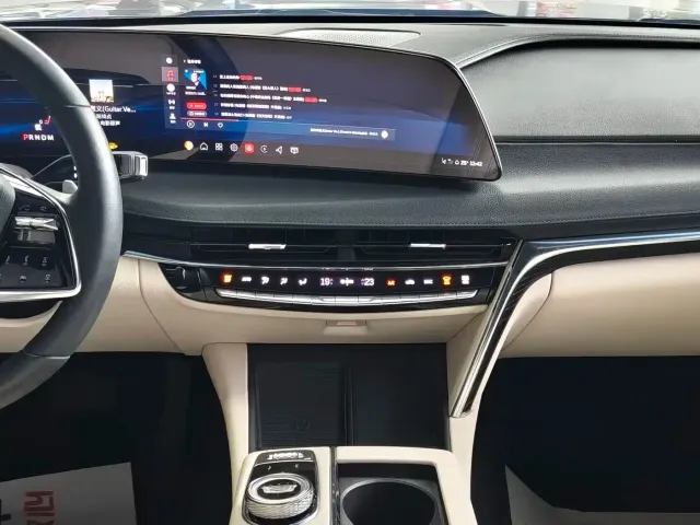 Cadillac CT6 — Фото автомобиля 10