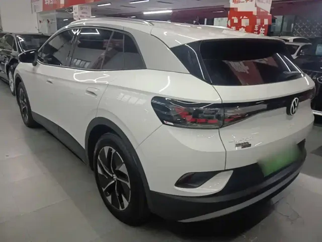 Volkswagen ID.4 Crozz — Фото автомобиля 4