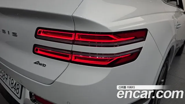 Genesis GV80 2.5T Бензин AWD — Фото автомобиля 20