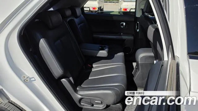 Hyundai Ioniq 5 — Фото автомобиля 12