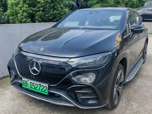 Фотография автомобиля — Mercedes-Benz EQE SUV