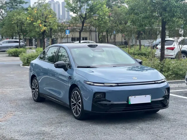 Leapmotor B01 — Фото автомобиля 3
