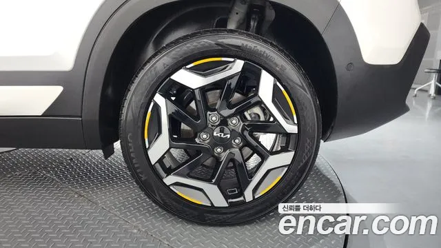 Kia Seltos Бензин 1.6 турбо 2WD — Фото автомобиля 19