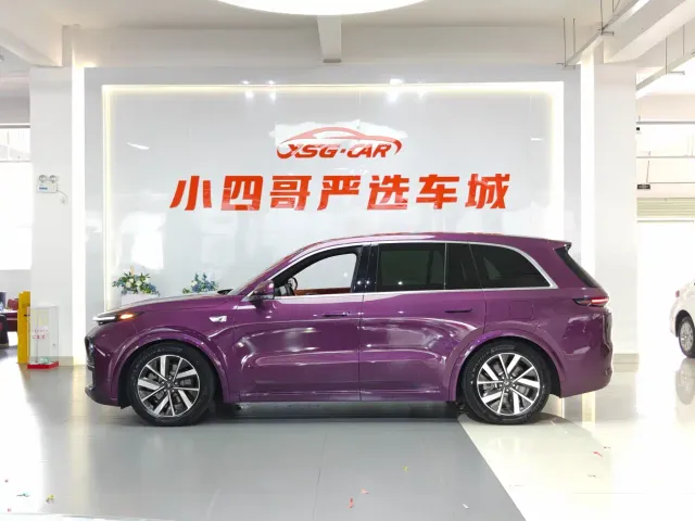 Li Auto L8 — Фото автомобиля 3