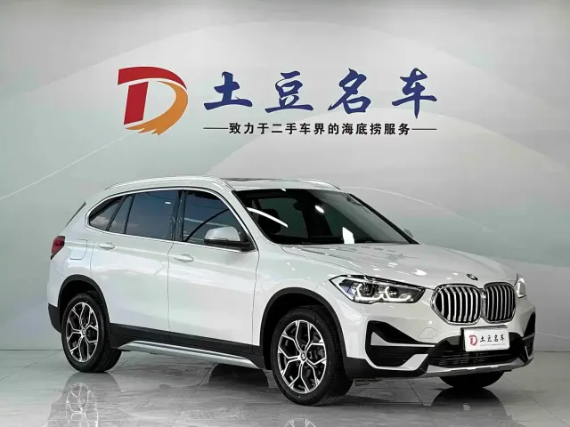 BMW X1 — Фото автомобиля 3