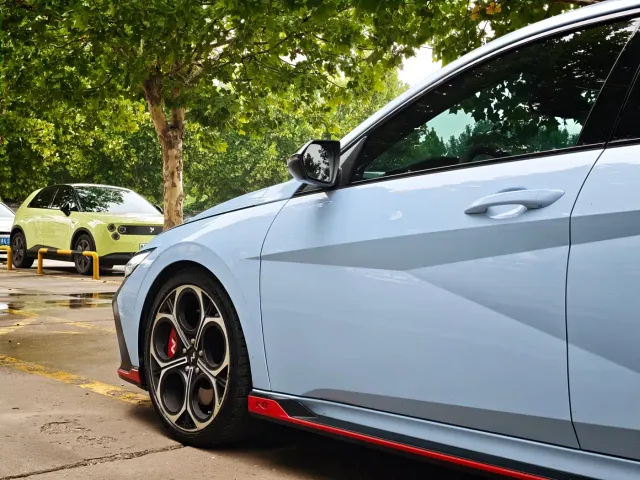 Hyundai Elantra N — Фото автомобиля 13