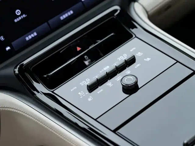 Porsche Panamera — Фото автомобиля 16