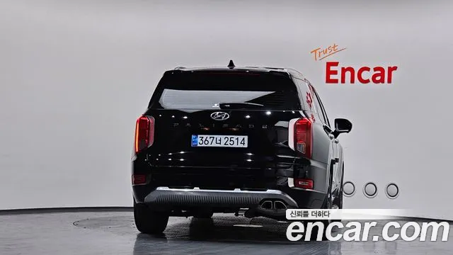 Hyundai Palisade Palisade Дизель 2.2 2WD — Фото автомобиля 15