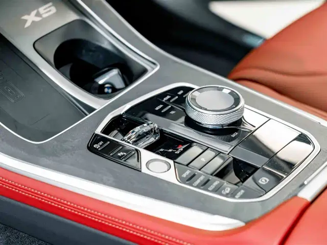 BMW X5 — Фото автомобиля 17