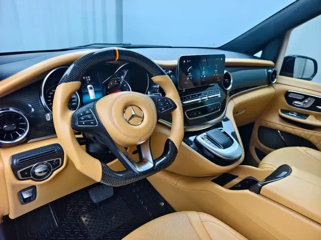 Mercedes-Benz V-Class — Фото автомобиля 4