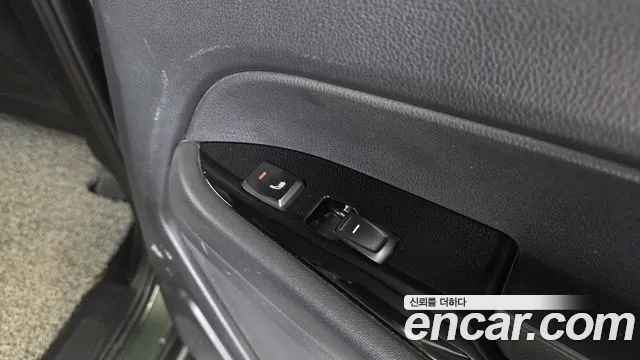 KG_Mobility_Ssangyong Rexton Новый Rexton Sport Дизель 2.2 4WD — Фото автомобиля 19