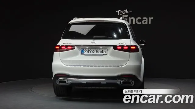 Mercedes-Benz GLS-Class — Фото автомобиля 4