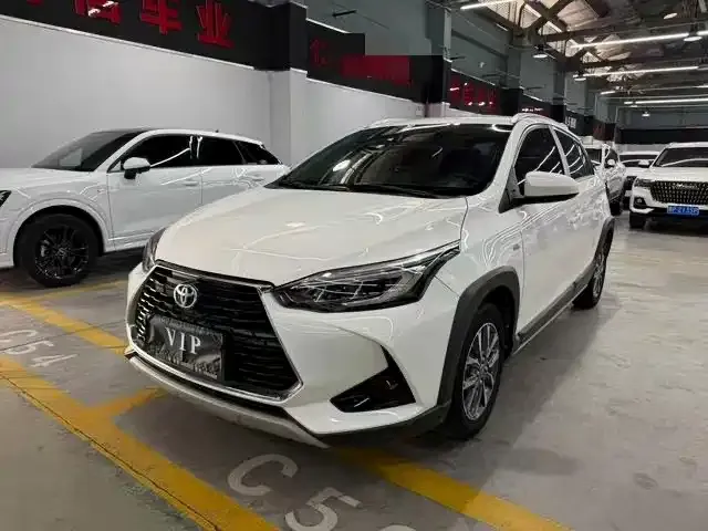 Фотография автомобиля — Toyota YARiS L Zhi Xuan