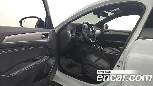 Renault Korea XM3 — Фото автомобиля 10