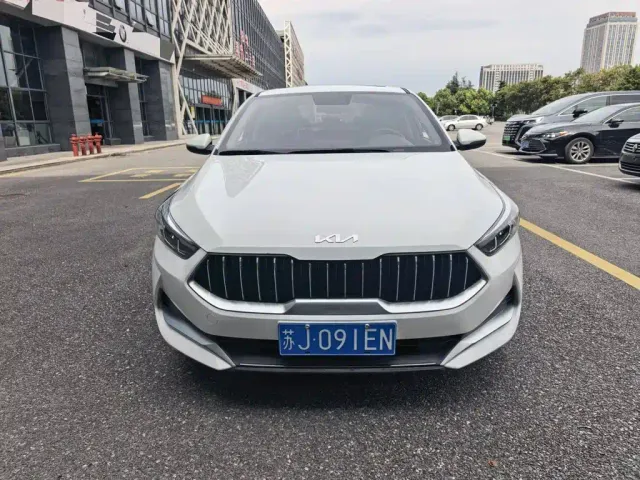 Kia K3 — Фото автомобиля 8