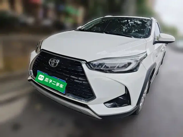 Фотография автомобиля — Toyota YARiS L Zhi Xuan