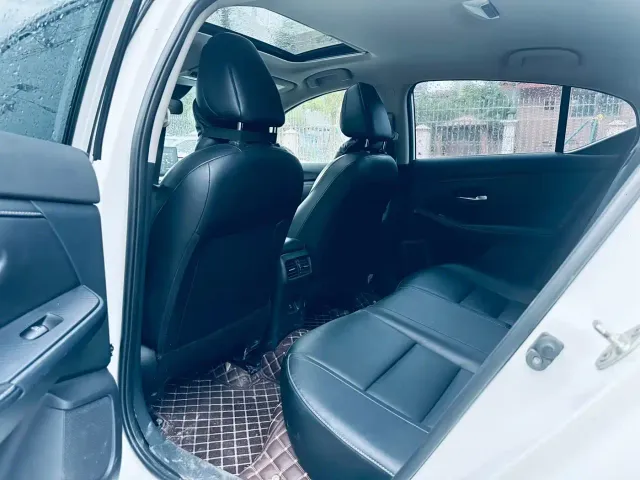 Nissan Sylphy — Фото автомобиля 6
