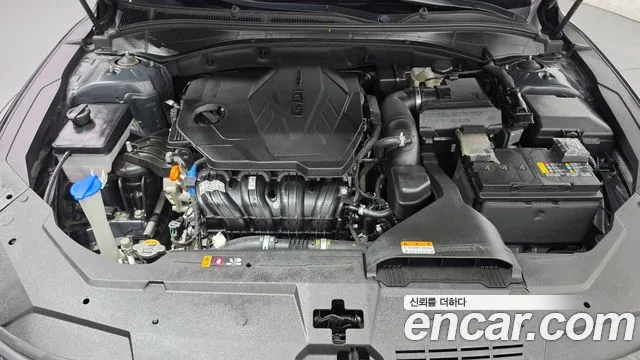Hyundai Grandeur New — Фото автомобиля 9