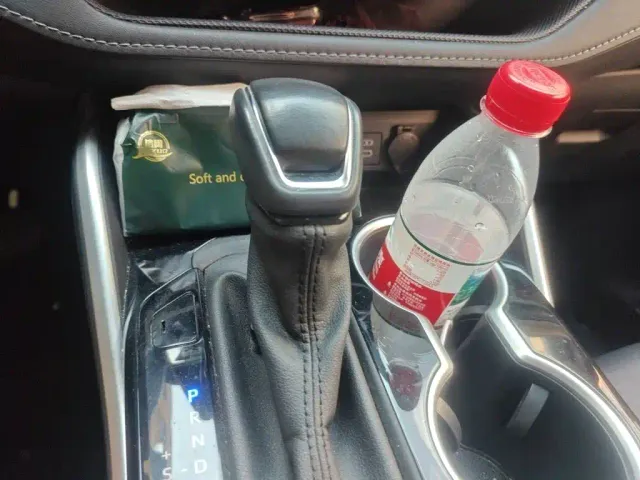 Toyota Highlander — Фото автомобиля 6