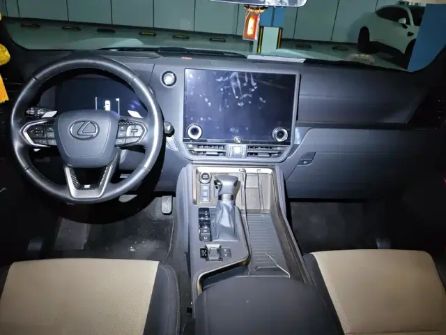 Lexus GX — Фото автомобиля 12