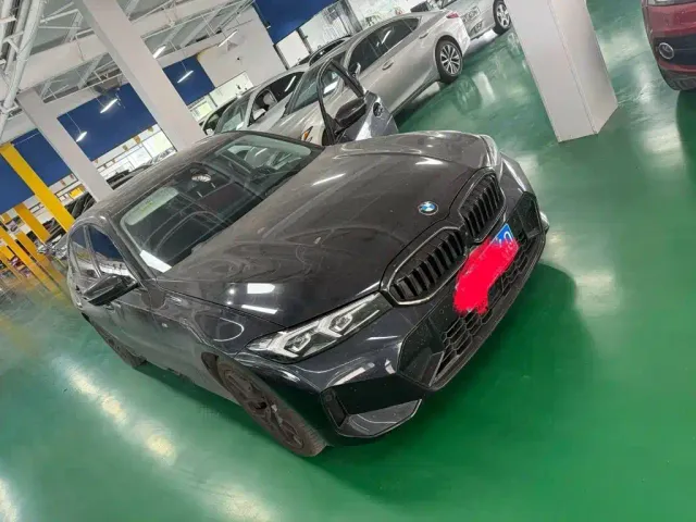 BMW 3 Series — Фото автомобиля 5