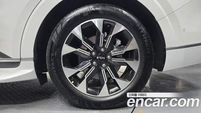 Kia Canival Carnival 4 поколение Дизель 7 мест Hi-Limousine — Фото автомобиля 21