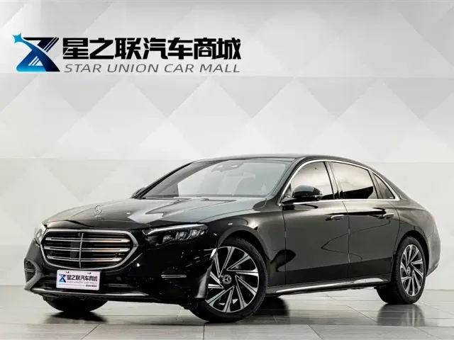 Фотография автомобиля — Mercedes-Benz E-Class