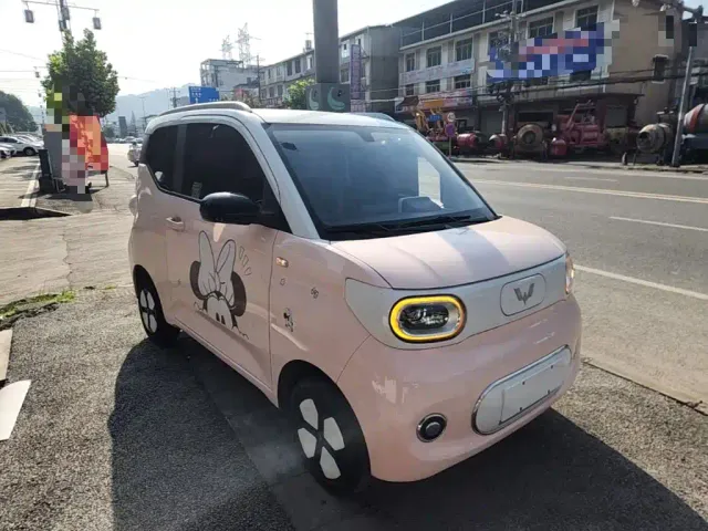 Wuling Hongguang Mini EV — Фото автомобиля 3