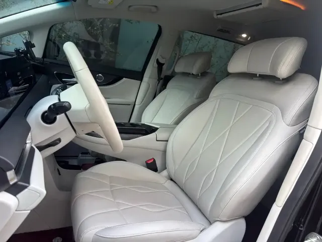 Forthing Xinghai V9 — Фото автомобиля 18