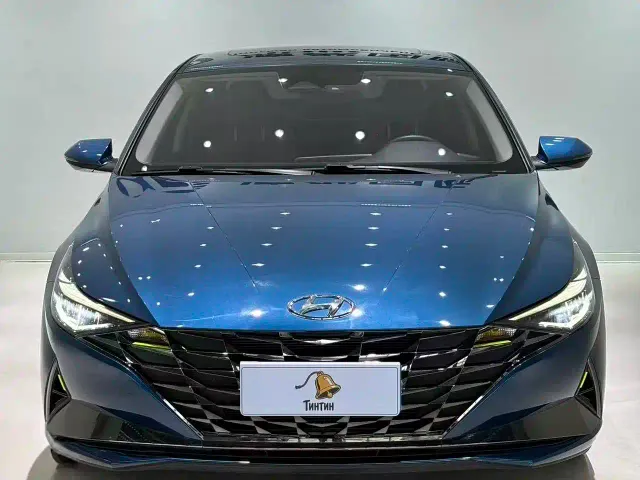 Hyundai Elantra — Фото автомобиля 2