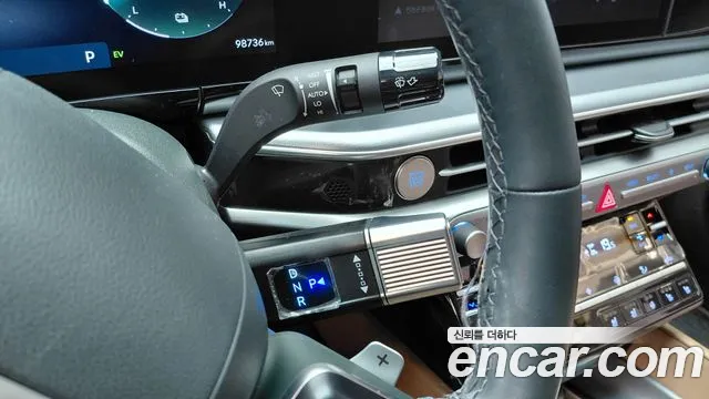 Hyundai Grandeur GN7 — Фото автомобиля 12