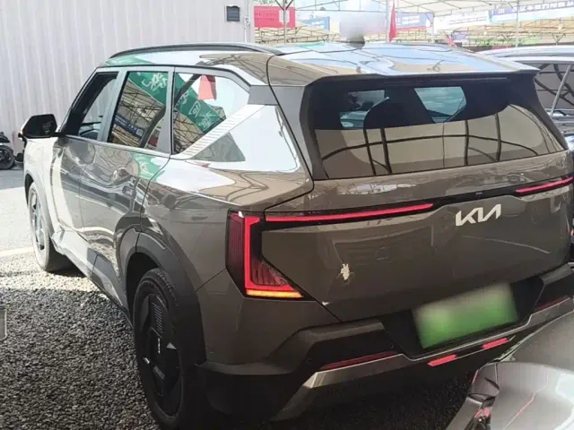 Kia EV5 — Фото автомобиля 4