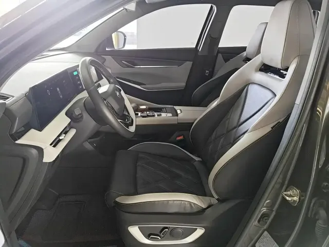 Changan CS75 Plus — Фото автомобиля 2