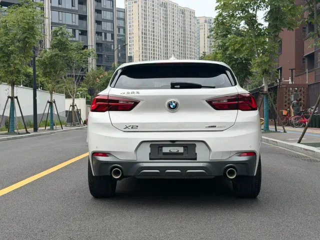 BMW X2 — Фото автомобиля 14