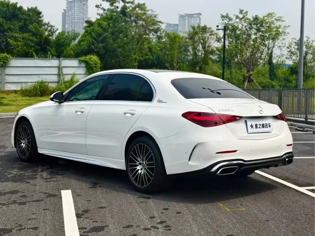 Mercedes-Benz C-Class — Фото автомобиля 10