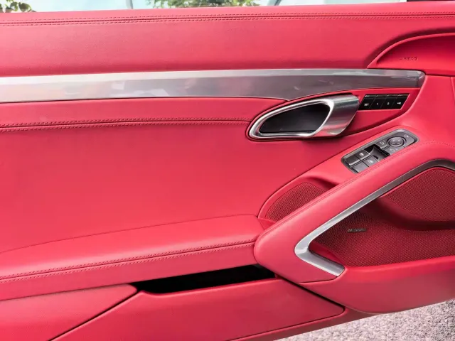 Porsche 718 — Фото автомобиля 19