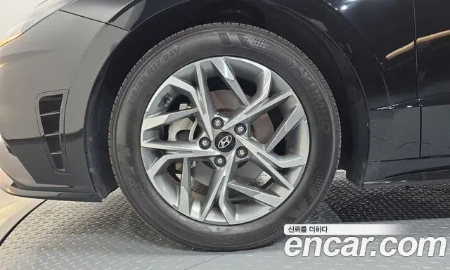 Hyundai Sonata — Фото автомобиля 5