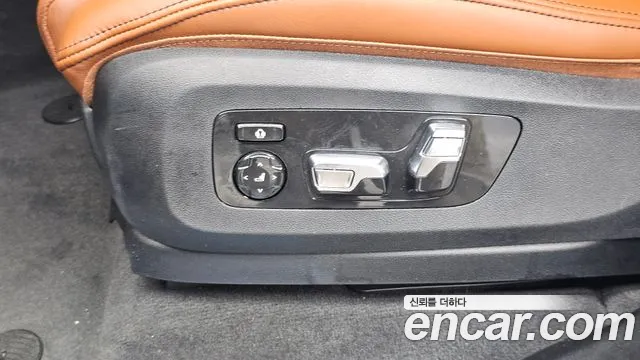 BMW X7 — Фото автомобиля 21