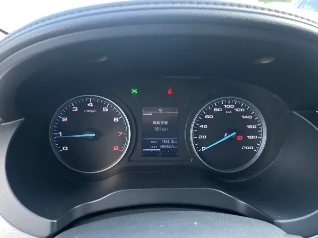 JAC Refine M3 — Фото автомобиля 5