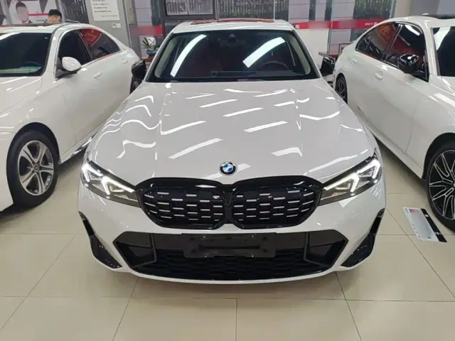 BMW 3 Series — Фото автомобиля 2