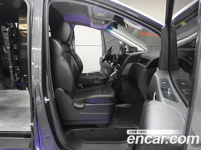 Hyundai Staria Staria Карго 3 места — Фото автомобиля 13