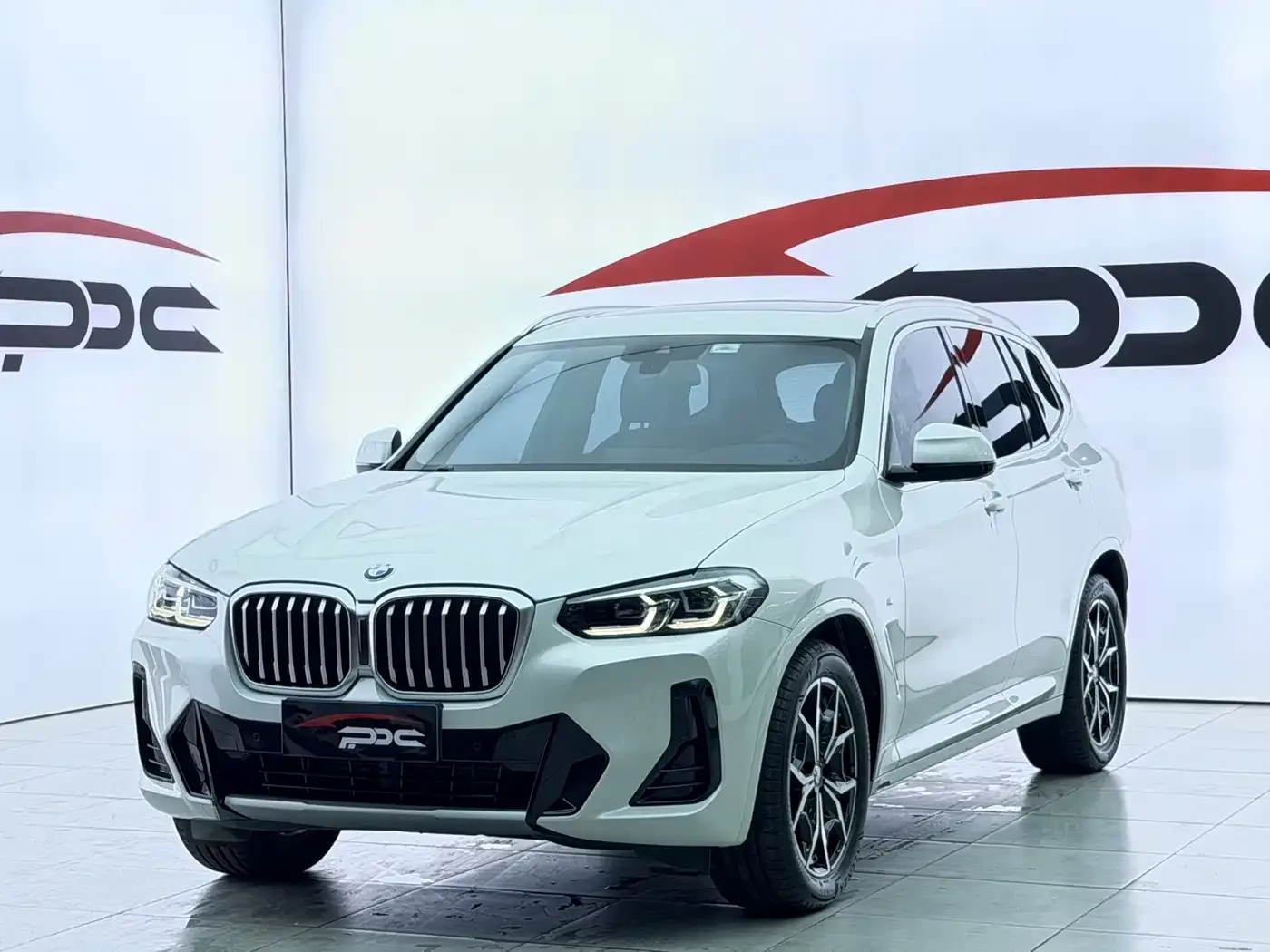 BMW BMW X3 2022 xDrive25i M Sport Package — Фото автомобиля 25