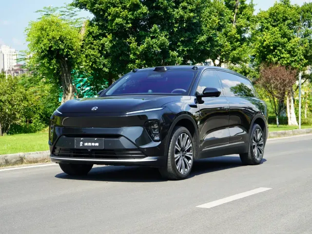 Фотография автомобиля — Nio ES8