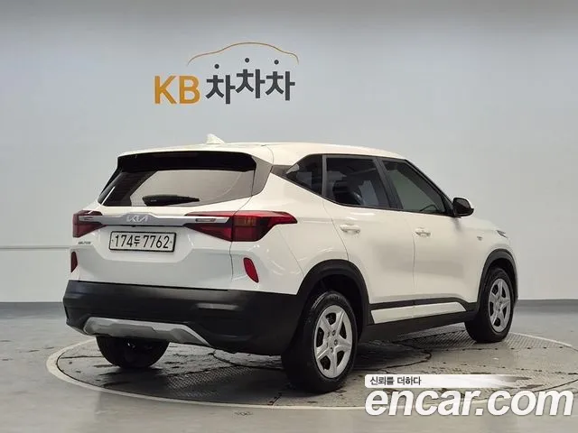 Kia Seltos — Фото автомобиля 3