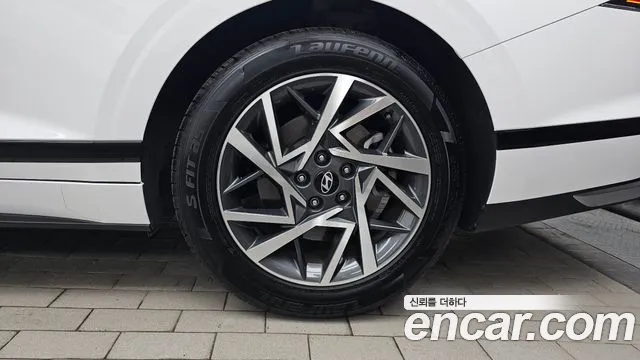 Hyundai Grandeur Grandeur (GN7) 3.5 LPG 2WD (Такси) — Фото автомобиля 18