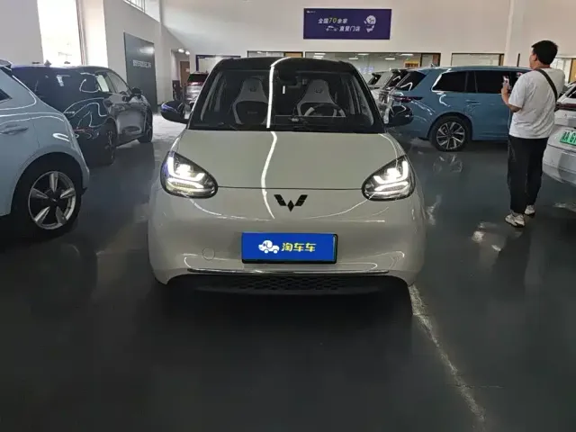 Wuling Bingo — Фото автомобиля 2