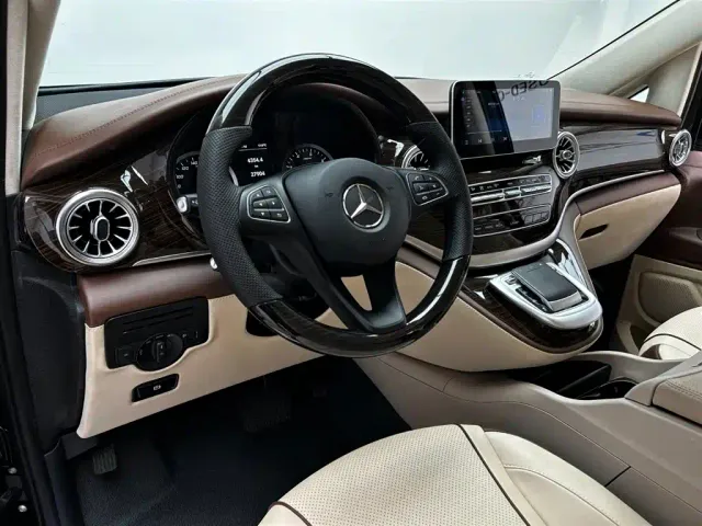 Mercedes-Benz Vito — Фото автомобиля 9