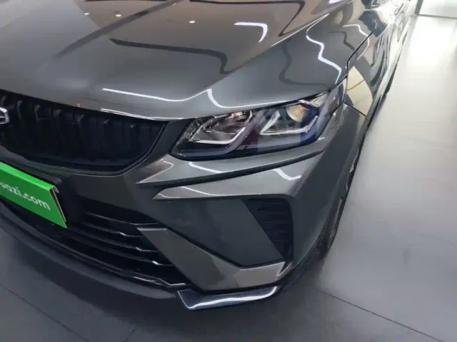 Geely Binyue — Фото автомобиля 23